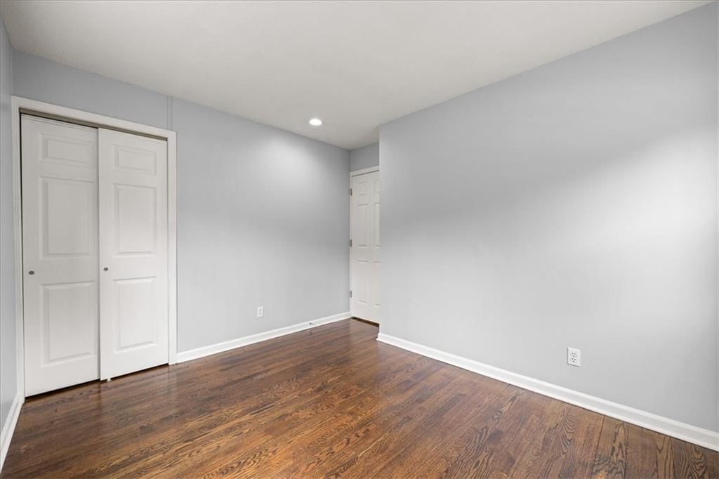 9221 W 99th Terrace — photo 17