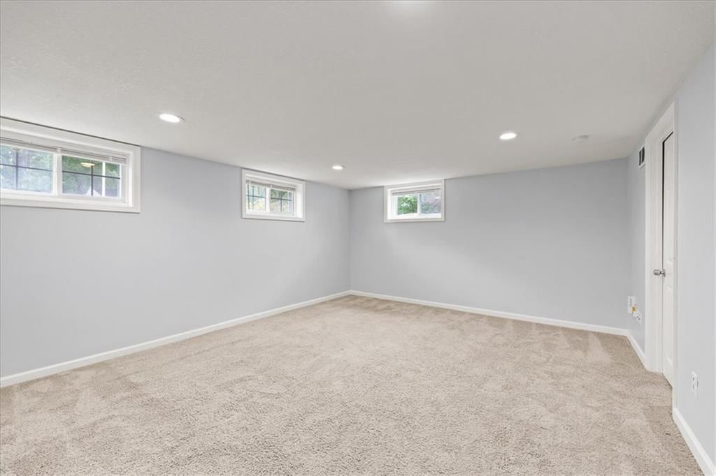 9221 W 99th Terrace — photo 18