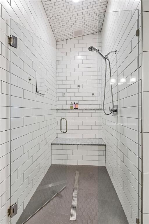 15 NE Johnson Street — photo 42