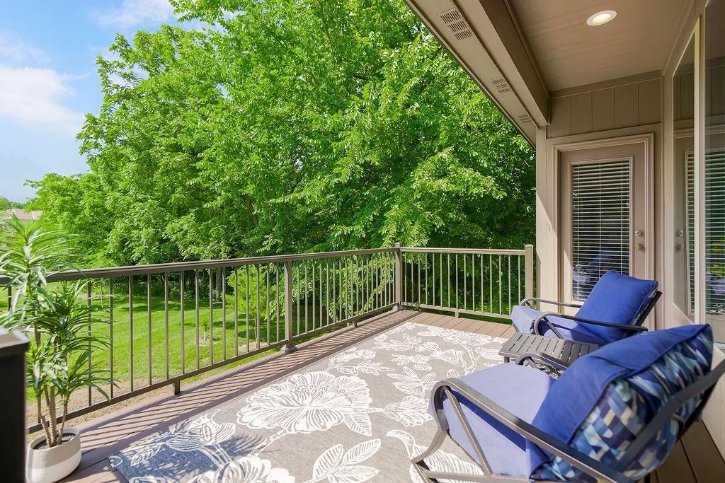 106 E Woodland Avenue — photo 13