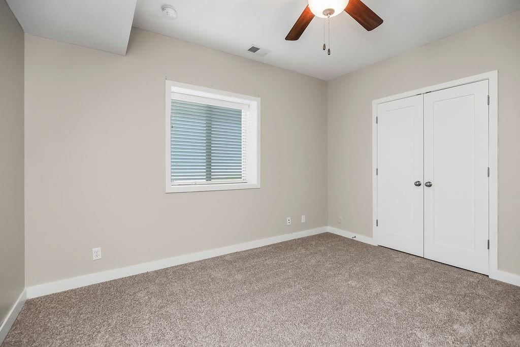 106 E Woodland Avenue — photo 27