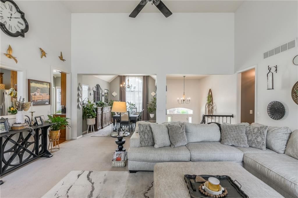 4207 Kensington Drive — photo 13