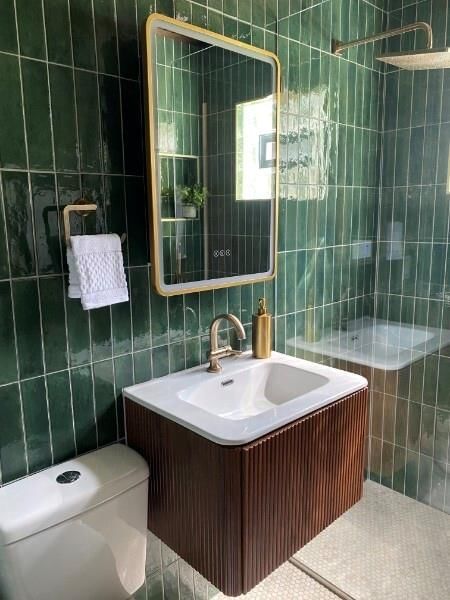 8145 Walmer Street — photo 14