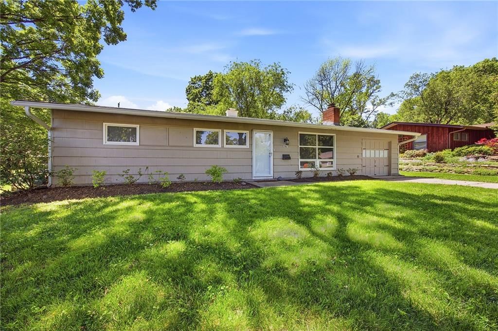 5507 W 78 Terrace — photo 3