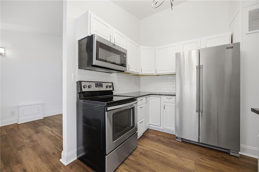 5507 W 78 Terrace — photo 12