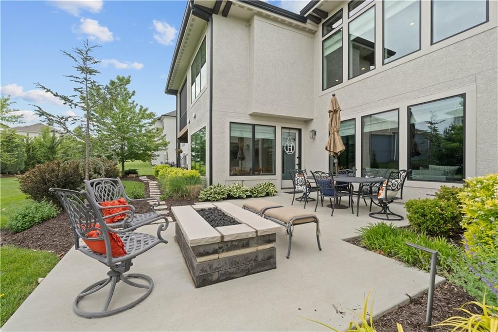 15709 El Monte Street — photo 47