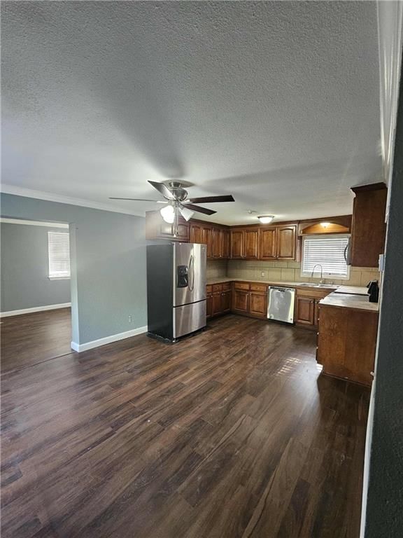 701 N Allen Road — photo 9