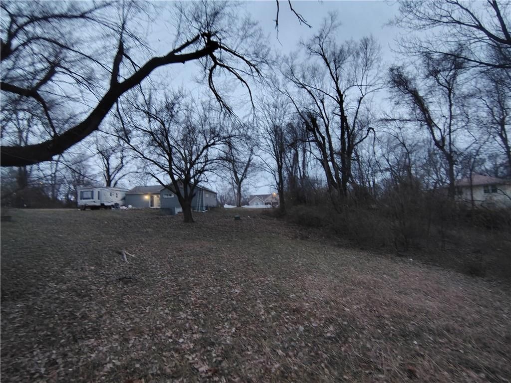 701 N Allen Road — photo 19
