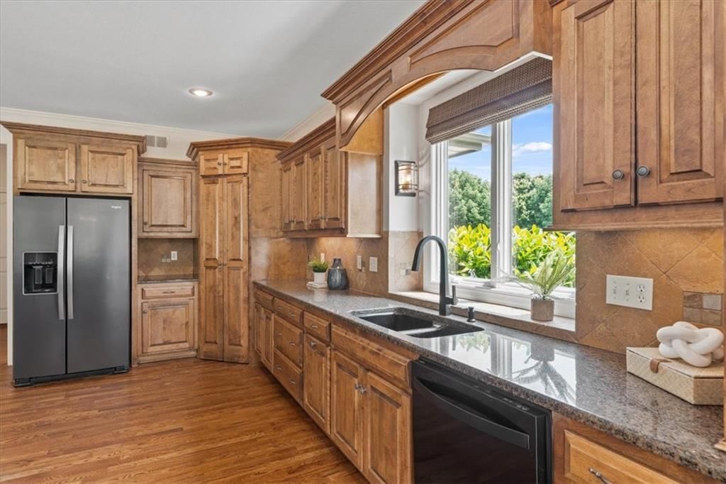 18840 Travis Lane — photo 18