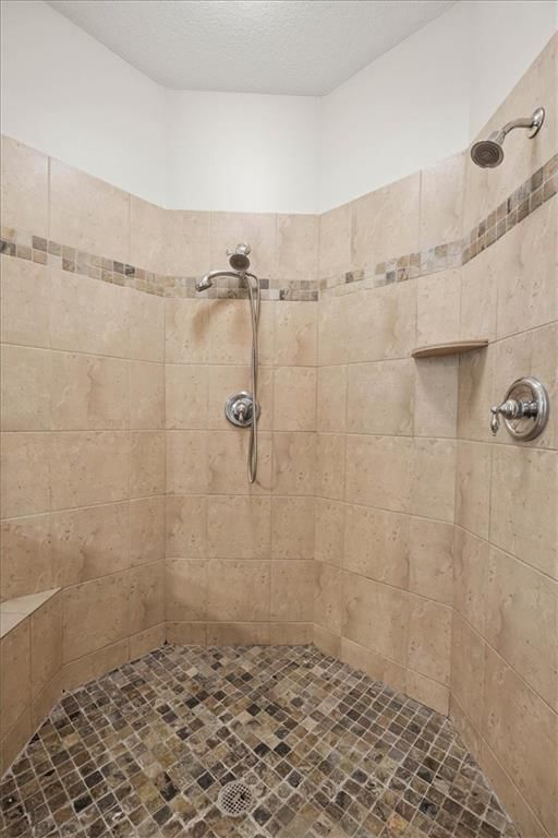 18840 Travis Lane — photo 29