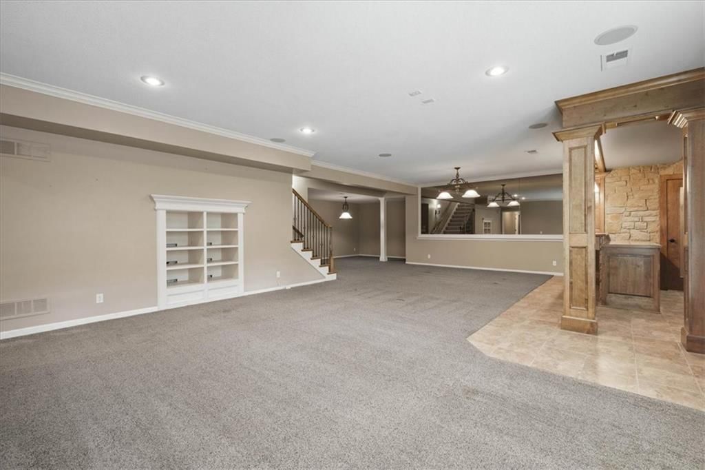 18840 Travis Lane — photo 40