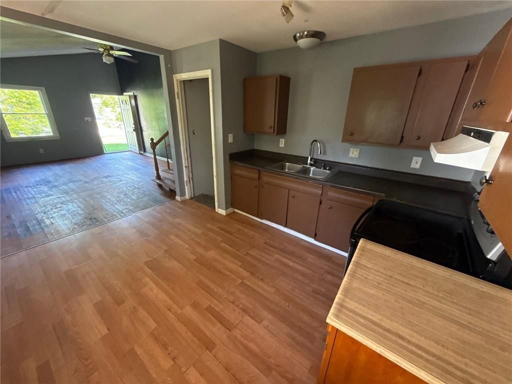 4258 N Colorado Avenue — photo 5