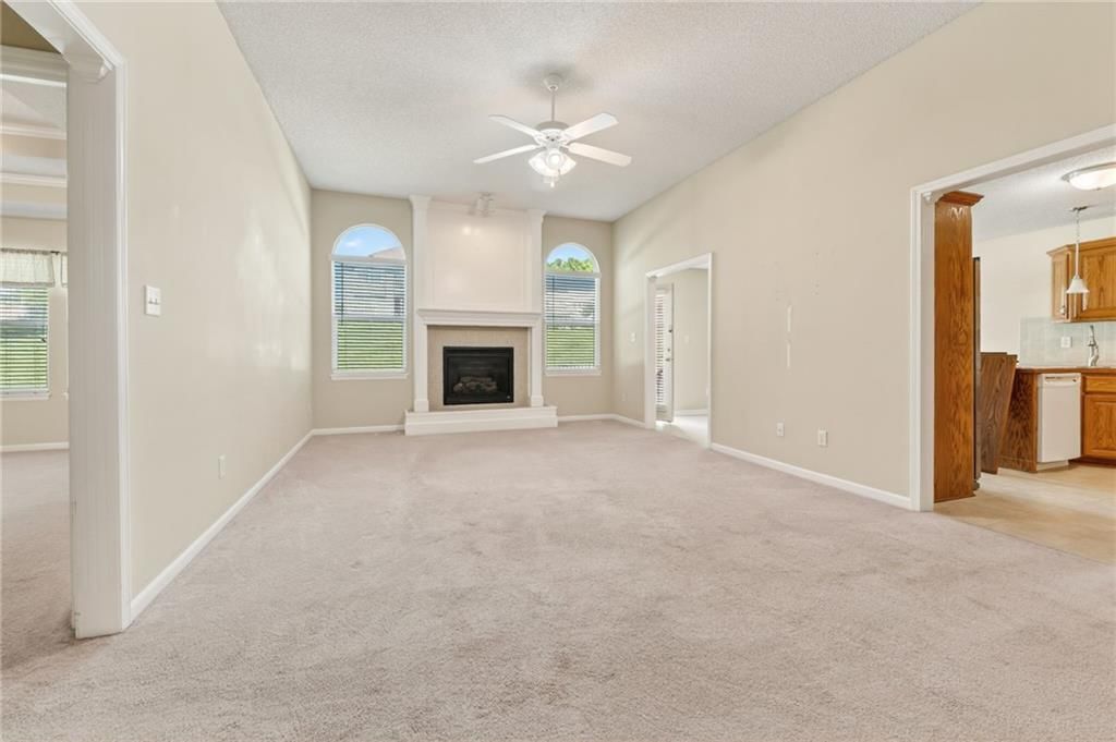 7212 N Lawn Avenue — photo 3