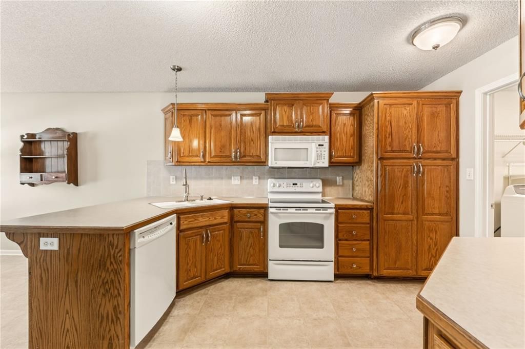 7212 N Lawn Avenue — photo 15