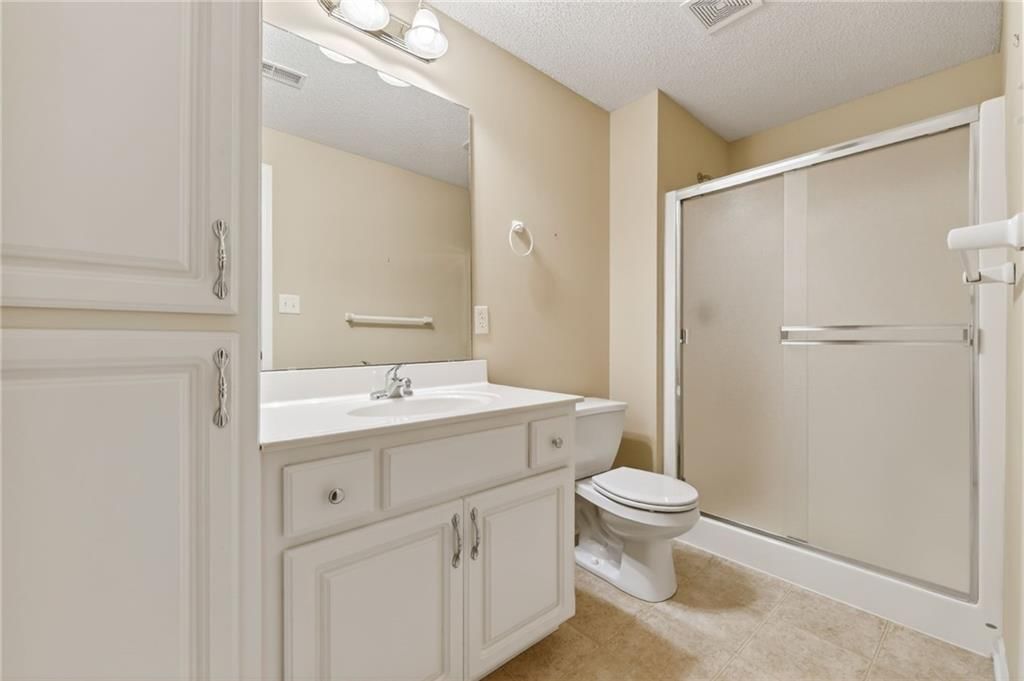 7212 N Lawn Avenue — photo 24