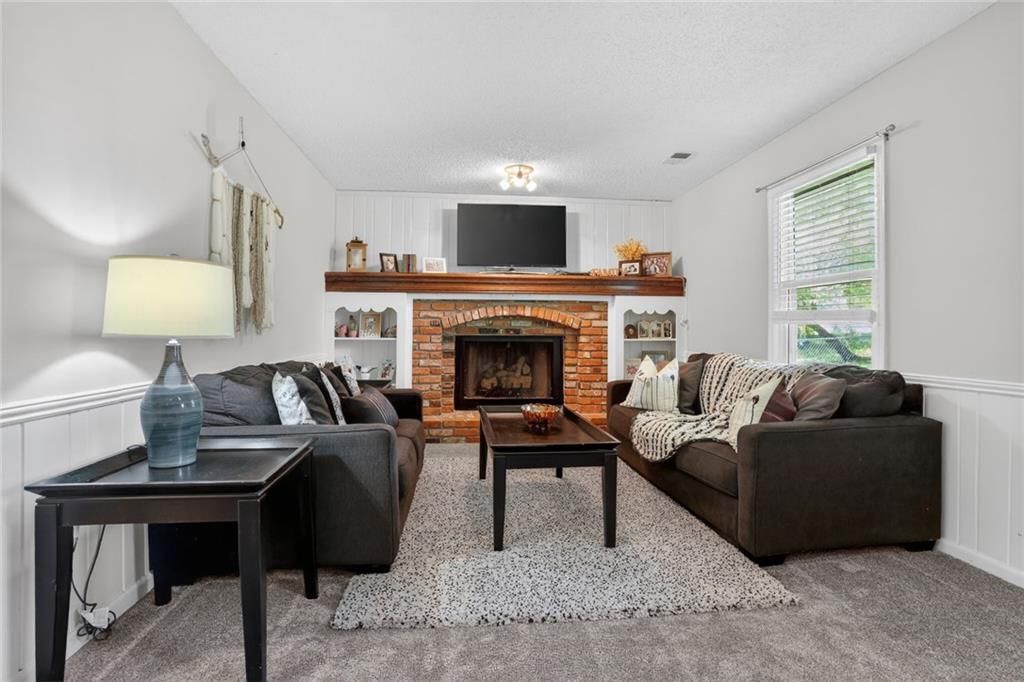 15270 Conser Street — photo 10