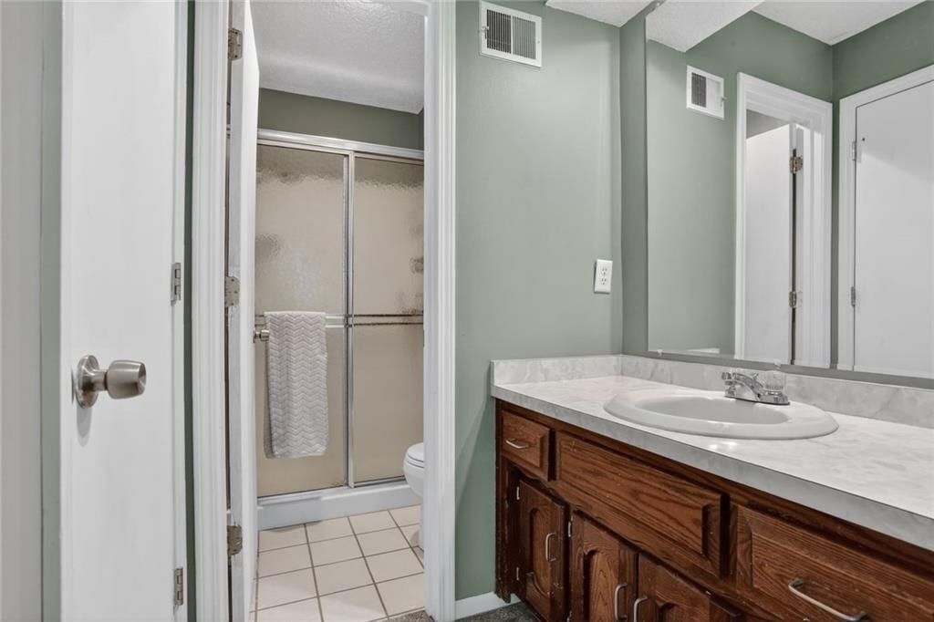 15270 Conser Street — photo 14