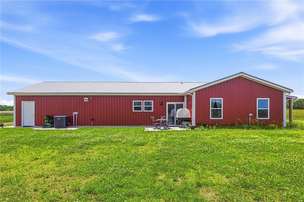 30225 Wolf Road — photo 37