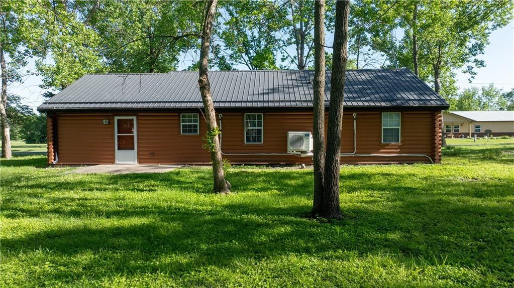204 Hopkins Street — photo 27