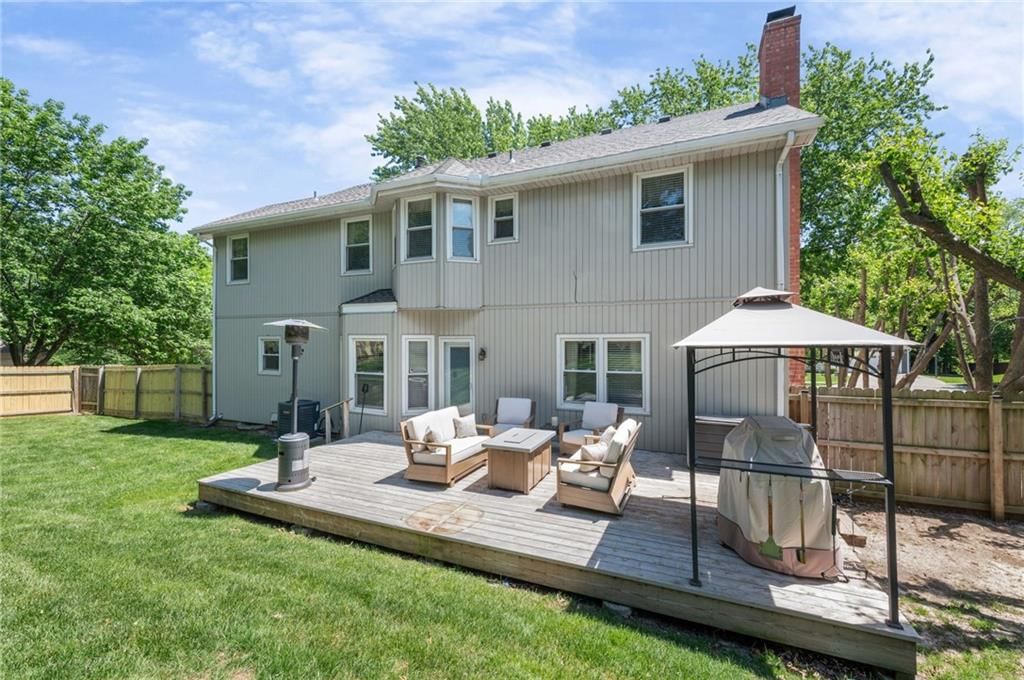 7648 N Lucerne Court — photo 53