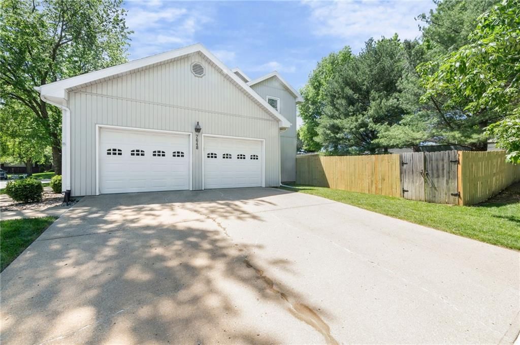7648 N Lucerne Court — photo 60