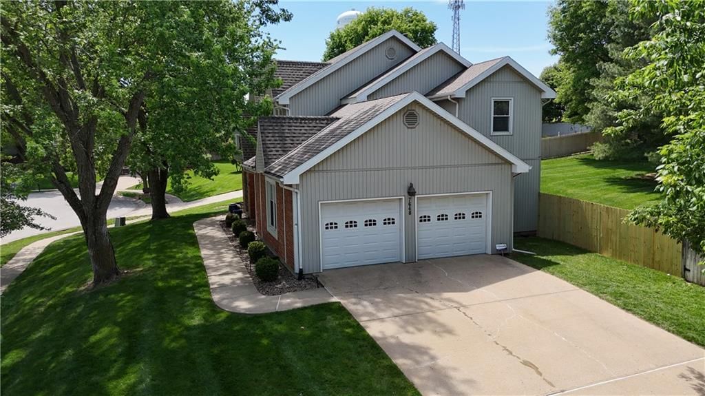 7648 N Lucerne Court — photo 61