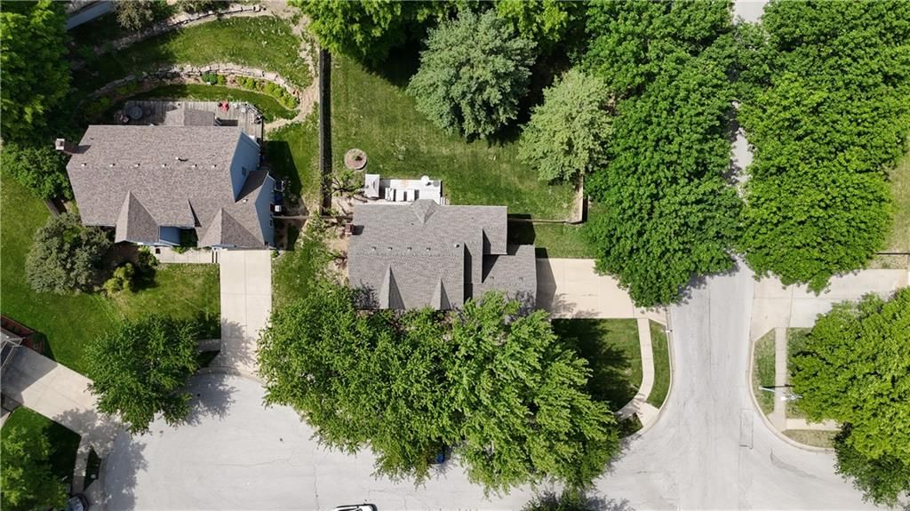 7648 N Lucerne Court — photo 67