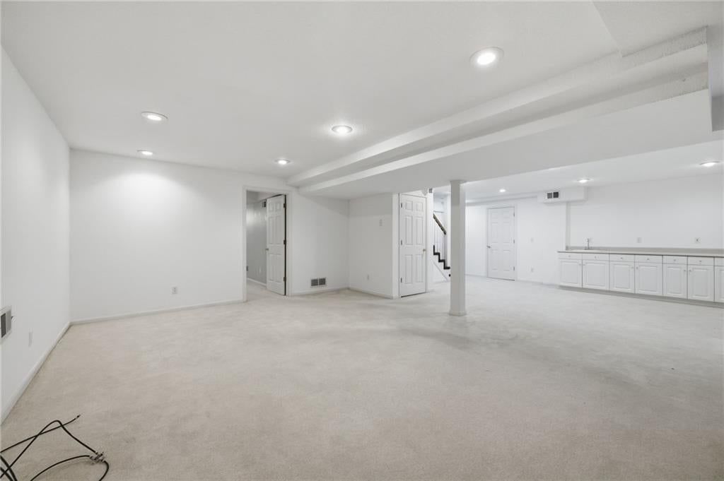 Photo 19 of 66 - 7648 N Lucerne Court, Kansas City, MO 64151