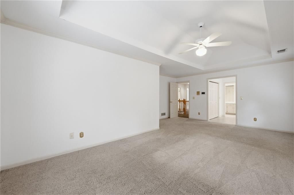Photo 33 of 66 - 7648 N Lucerne Court, Kansas City, MO 64151