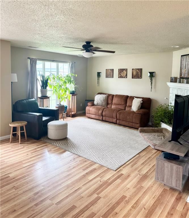 1013 Bedford Drive — photo 4
