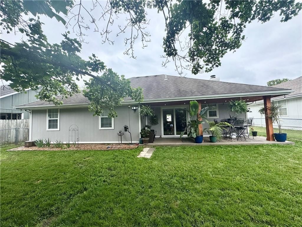 1013 Bedford Drive — photo 25