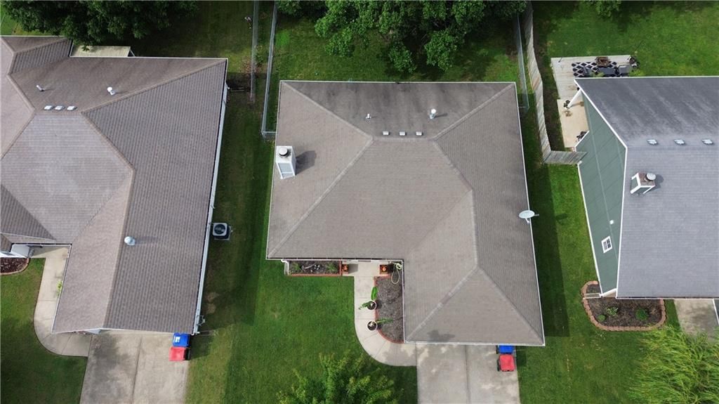1013 Bedford Drive — photo 27