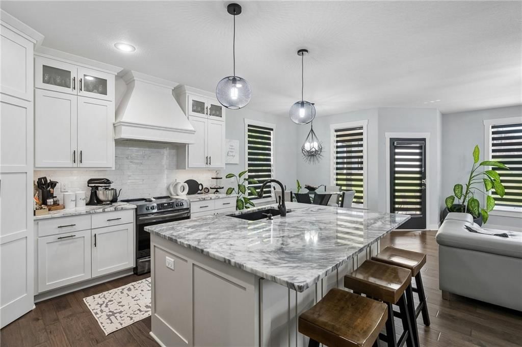8112 NW 90th Street — photo 10