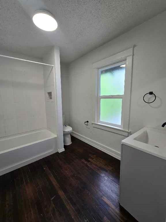 4314 Wayne Avenue — photo 13