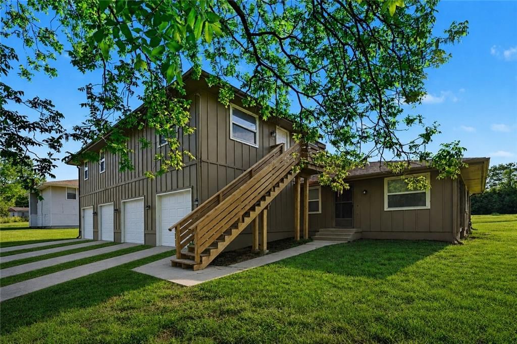 6331 N Wyandotte Street — photo 1