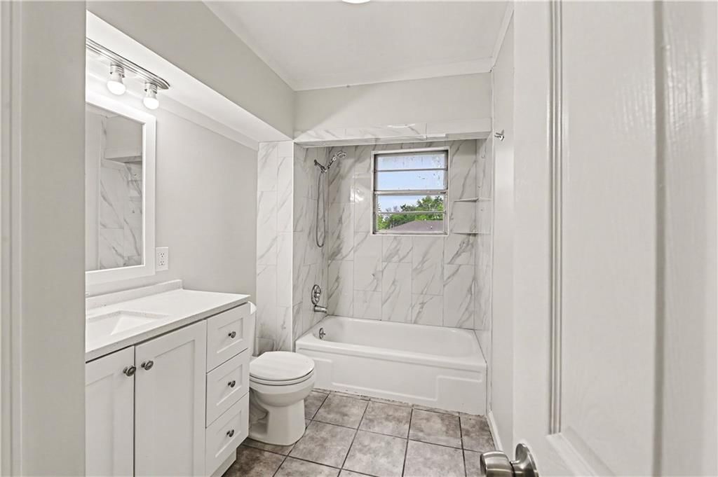 613 W Hulett Street — photo 6