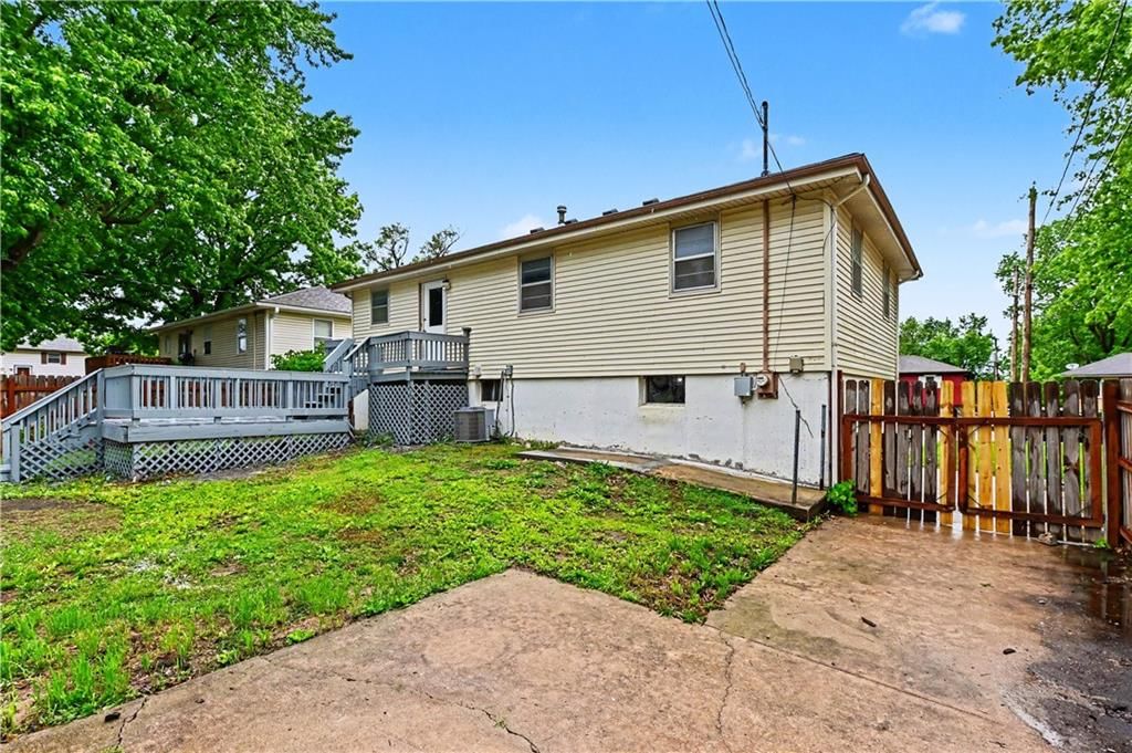 613 W Hulett Street — photo 13