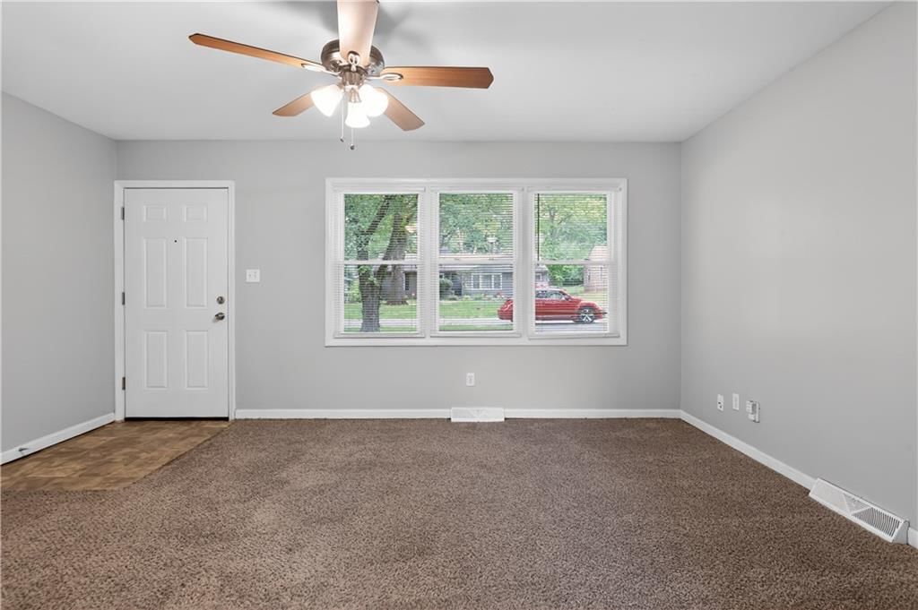 11220 Marsh Avenue — photo 10