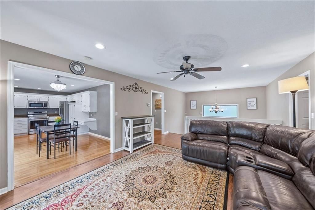 415 Hazelwood Drive — photo 5
