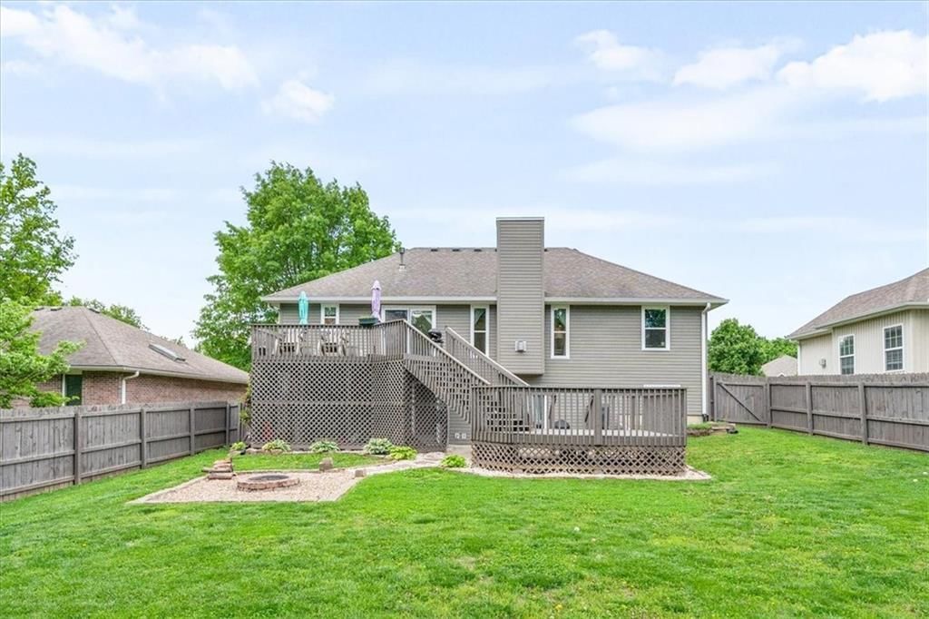 415 Hazelwood Drive — photo 25