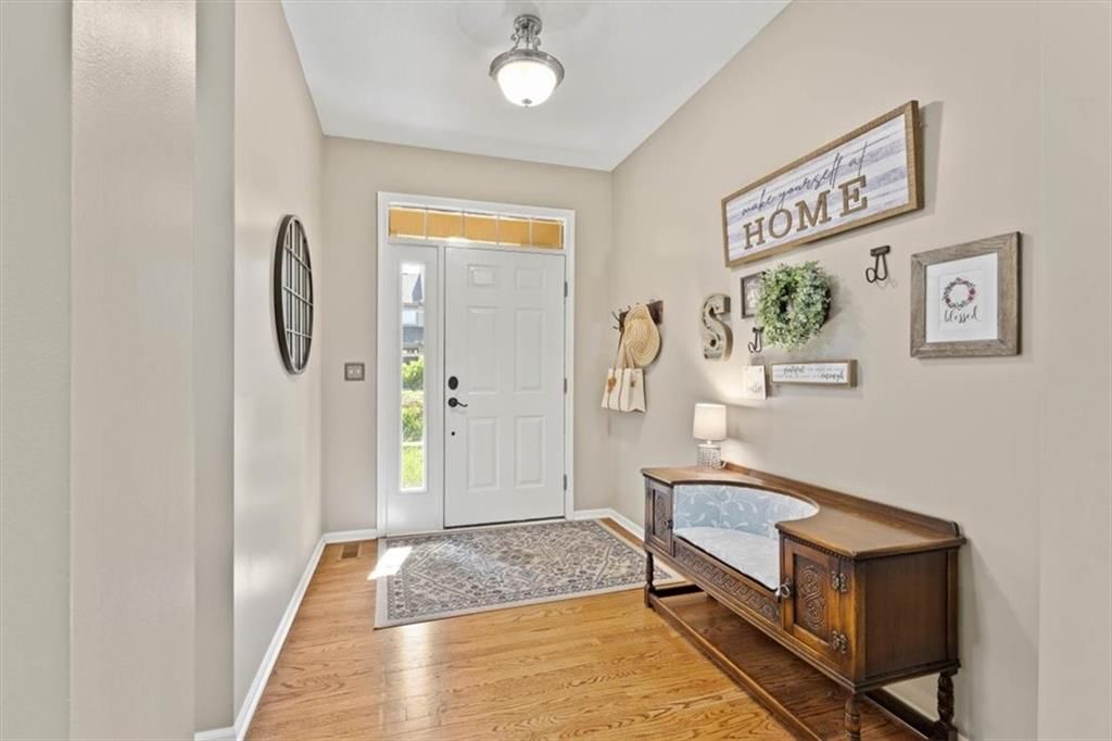 4812 W 159th Terrace — photo 4