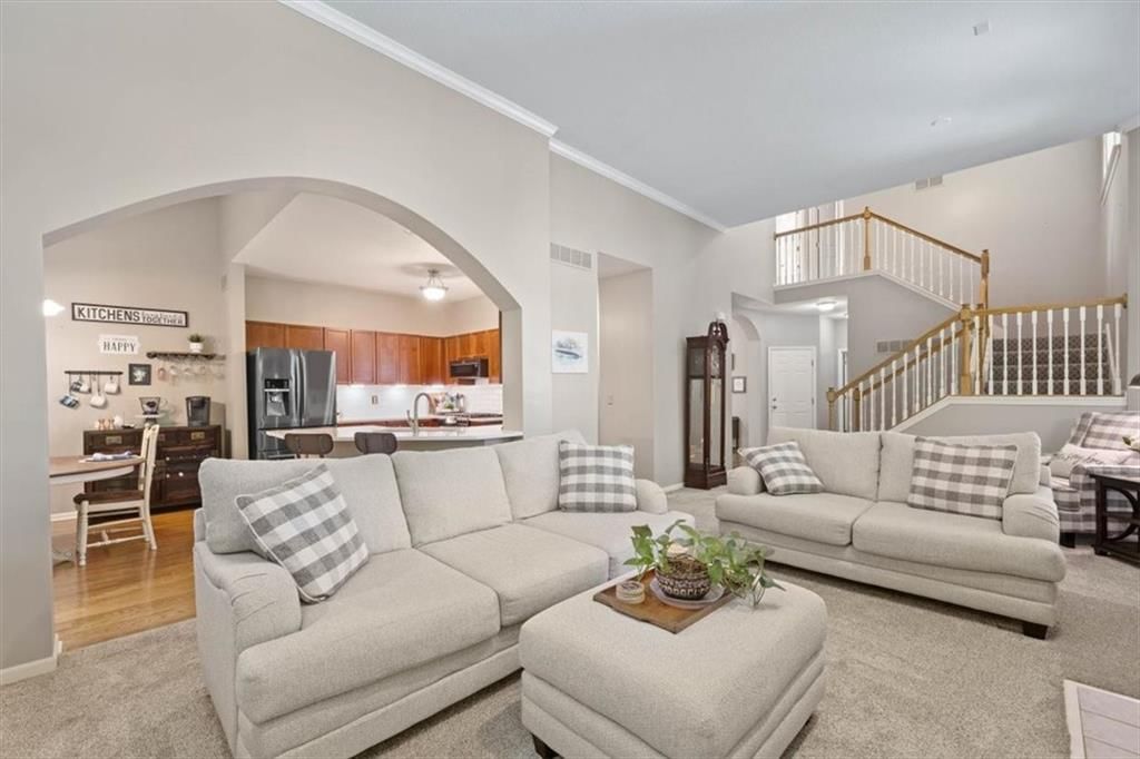 4812 W 159th Terrace — photo 9