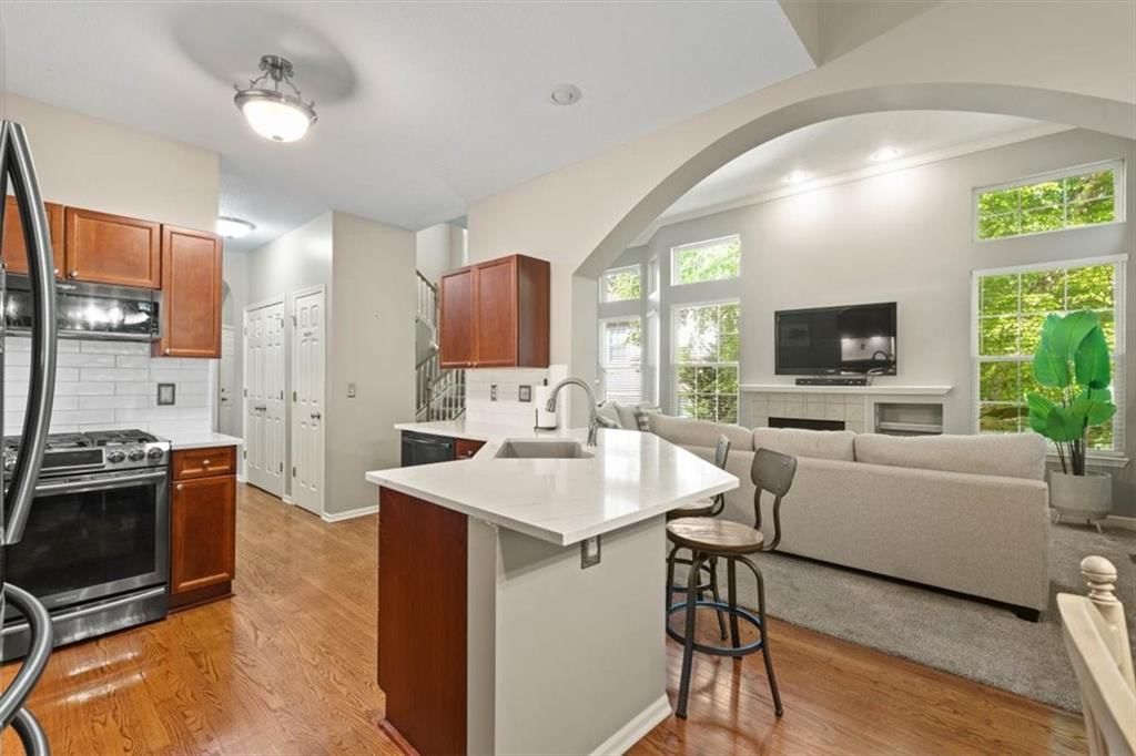 4812 W 159th Terrace — photo 14