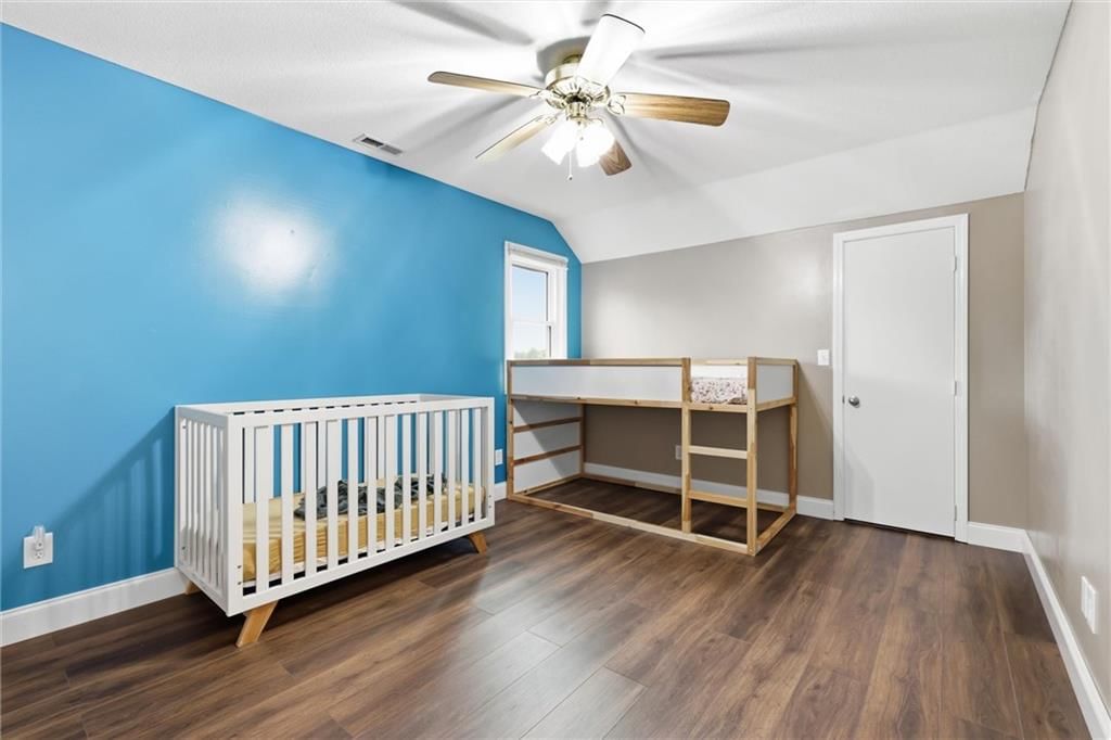 2641 Greenwood Drive — photo 35