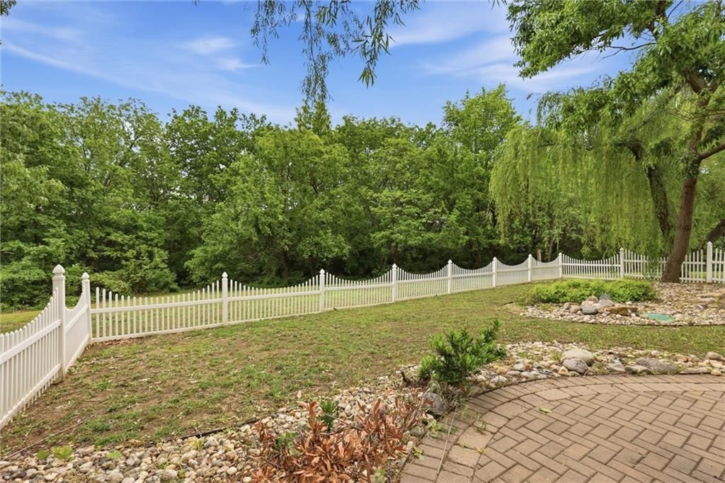 2641 Greenwood Drive — photo 50