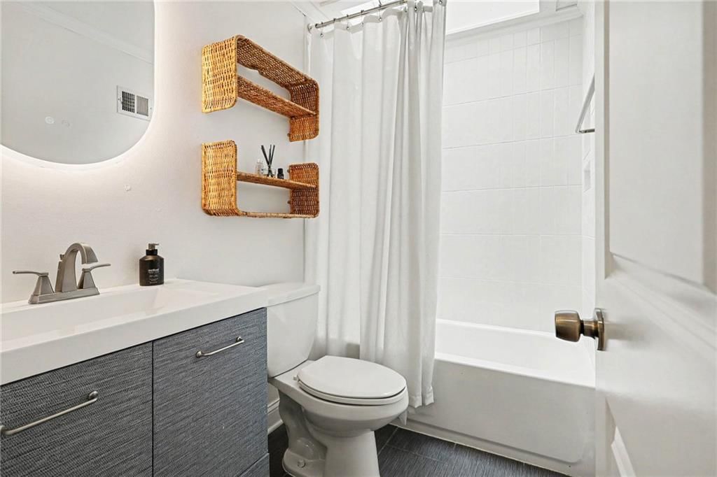 5523 Beverly Avenue — photo 14
