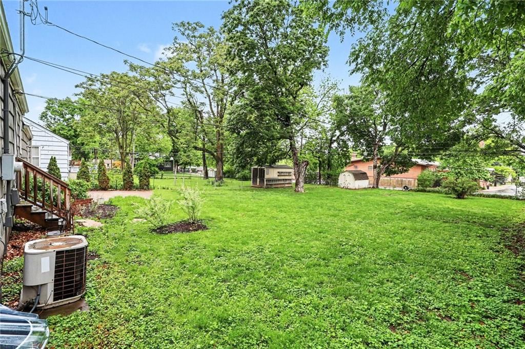 5523 Beverly Avenue — photo 24