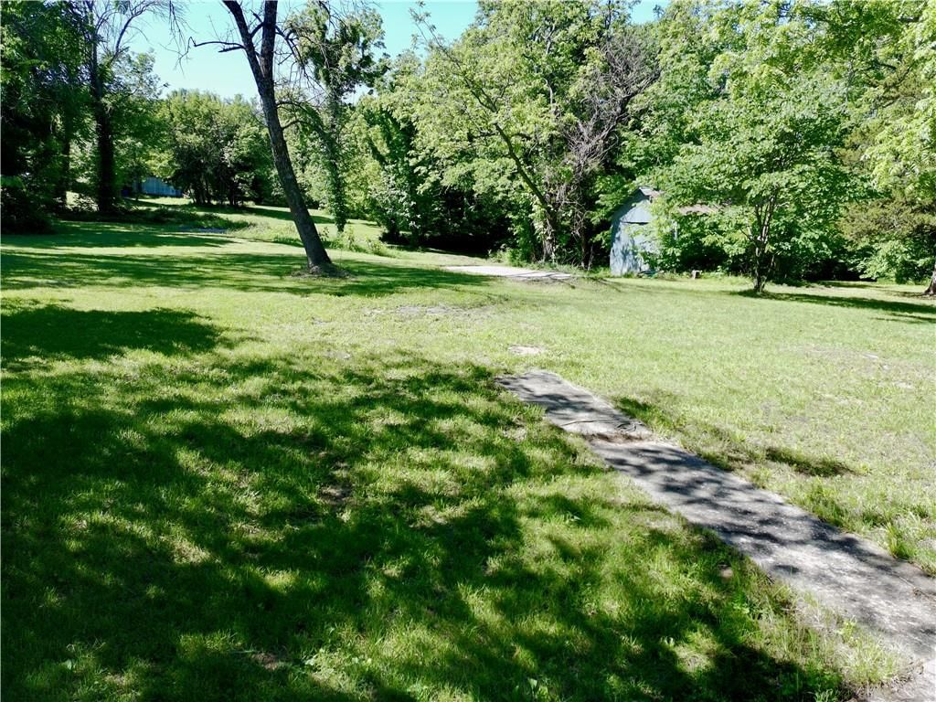 8360 Waverly Road — photo 24