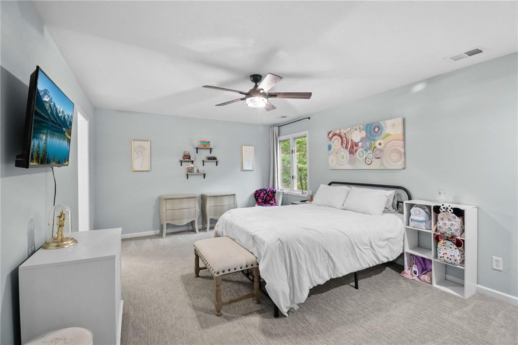 417 NW Cottonwood Drive — photo 24