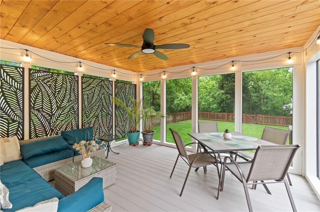 417 NW Cottonwood Drive — photo 41
